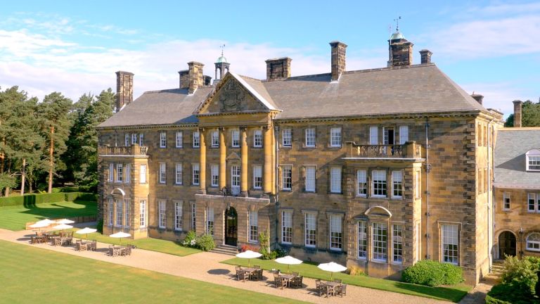 CRATHORNE HALL HOTEL